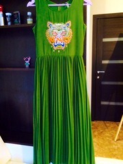 Продам платье Kenzo 