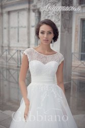 Продаю романтическое свадебное платье,  размер 40-42 (XS)