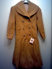 Пальто женское демисезонное (двубортное,  однобортное),  шерсть 100%