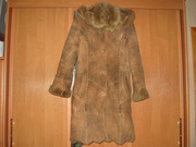 Продаю дублёнку женскую,  натуральную,  р.46-48